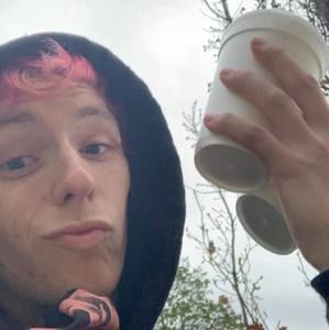 Meet your Posher, Matthew